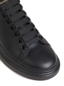 Alexander McQueen "Black"