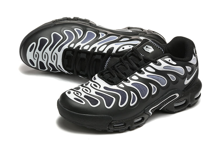 Air Max Plus Drift “Black White”