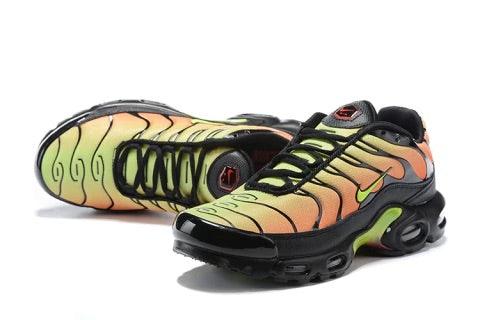 Mens nike air max best sale plus red