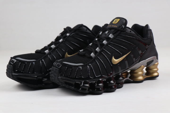 Shox TL “Black/Gold” - Tn’s do Mr