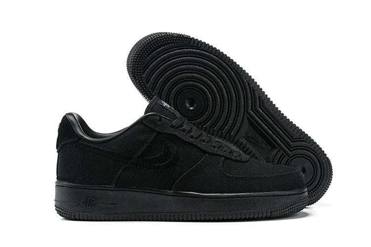 Stussy x Air Force 1 Low “All Black” - Tn’s do Mr