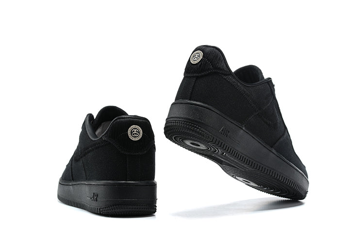 Stussy x Air Force 1 Low “All Black” - Tn’s do Mr