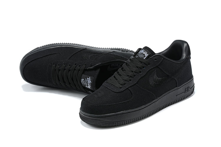 Stussy x Air Force 1 Low “All Black” - Tn’s do Mr