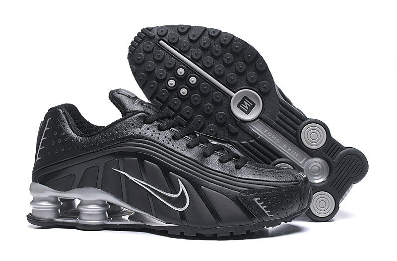 Shox R4 “Black/Silver”