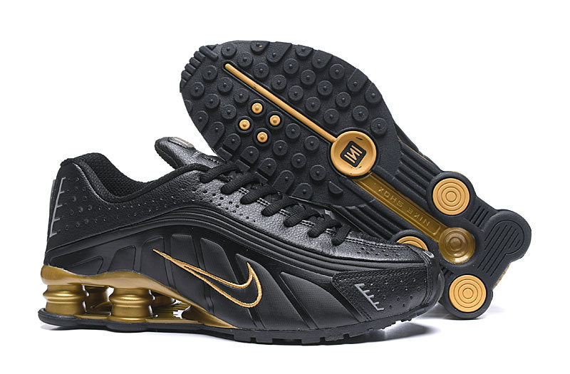 Shox R4 “Black/Gold”