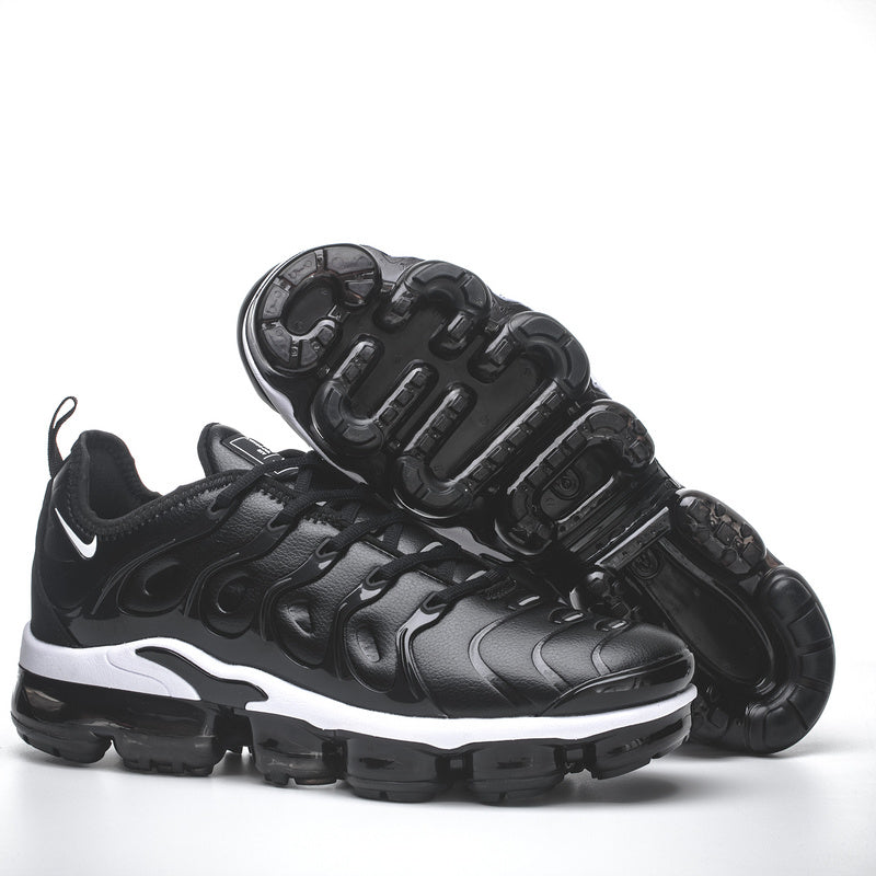 VaporMax Plus “Black/White” - Tn’s do Mr