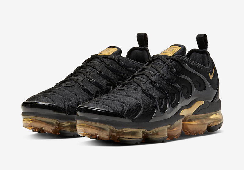 VaporMax Plus “Gold”