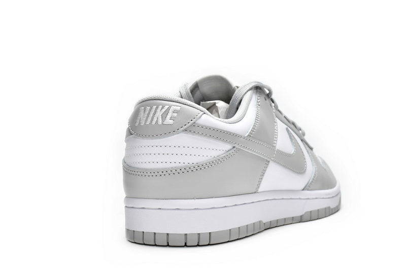 Dunk Low “Grey Fog”