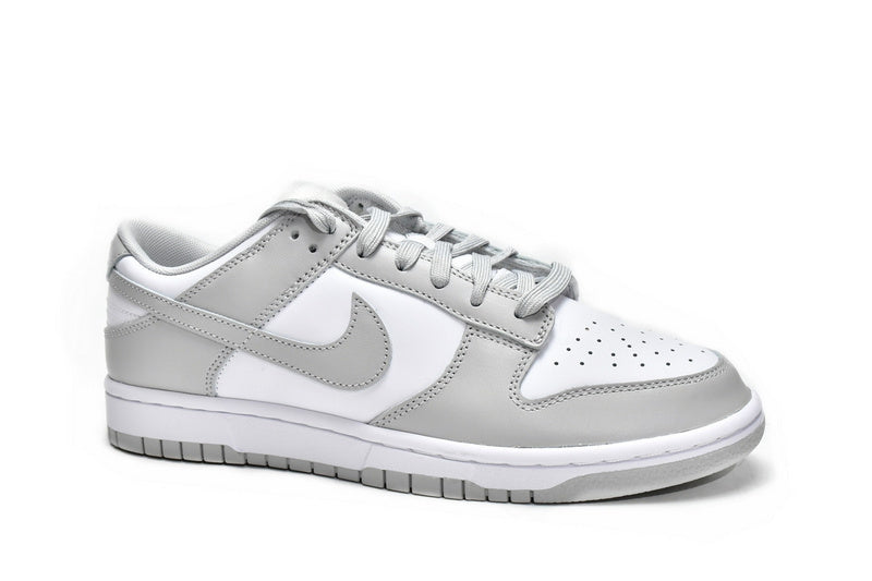 Dunk Low “Grey Fog”