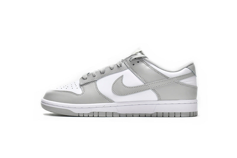 Dunk Low “Grey Fog”