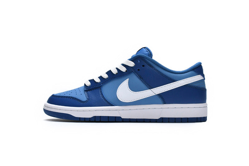 Dunk Low “Dark Marina Blue”