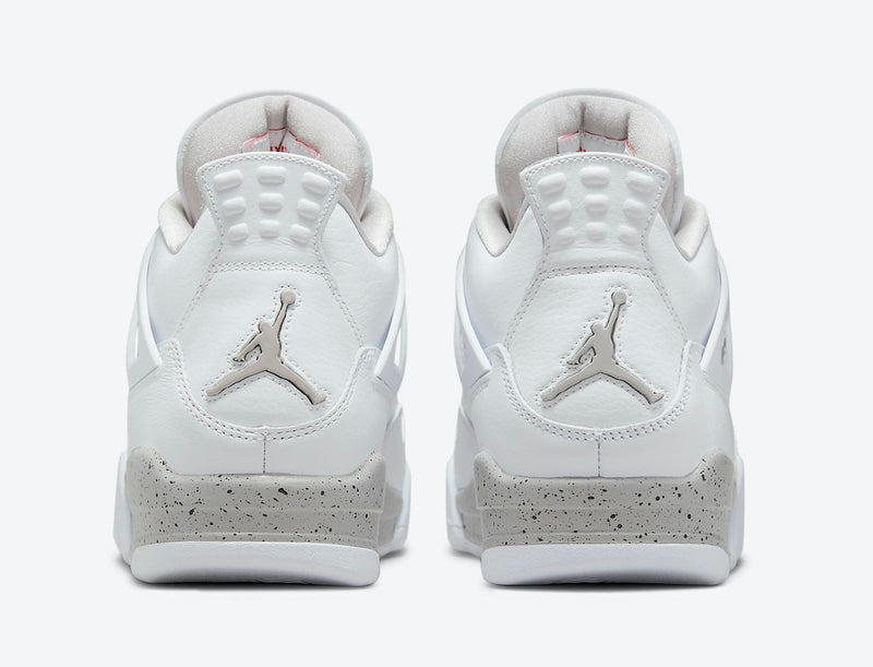 Jordan 4 “White Oreo”