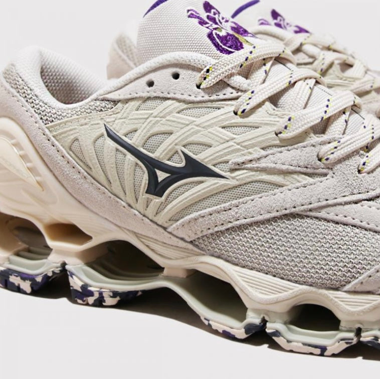 Mizuno LS “Lotus Flower”