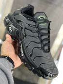 Air Max Plus TN 1 “Green - muda de cor”
